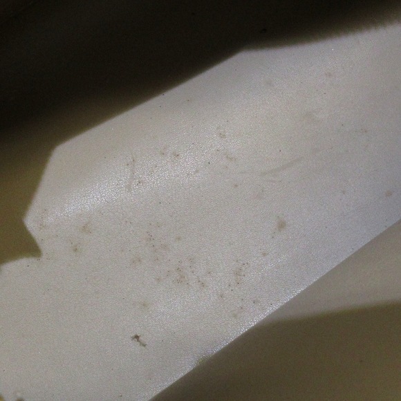 Louis Vuitton Tompkins Square Handbag Soft Beige - Picture 13 of 15